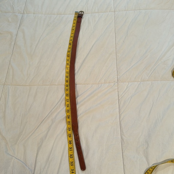 Coach tan cowhide leather and solid brass buckle made in USA 🇺🇸 - Picture 5 of 7